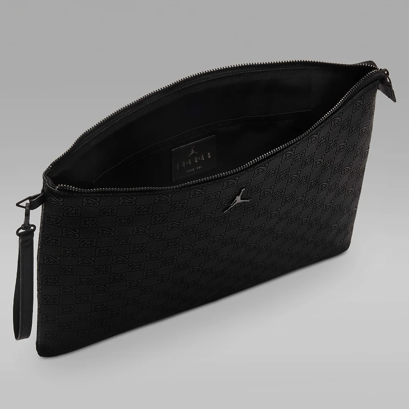 Jordan Monogram Pouch (1 L)