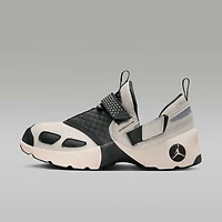 Jordan Trunner LX Women's Shoes