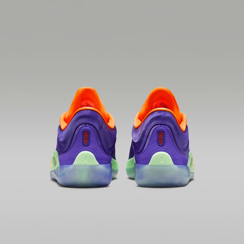 Zion 4 Basketball Shoes