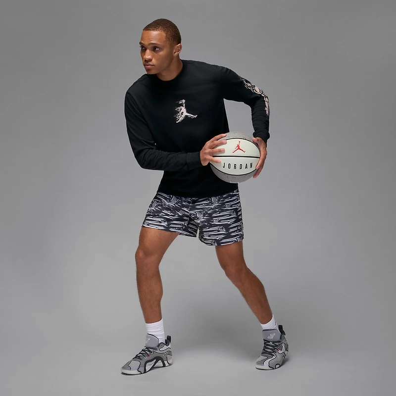 Jordan Sport Men's Dri-Fit Long-Sleeve T-Shirt
