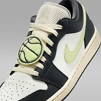 Air Jordan 1 Low SE Women's Shoes