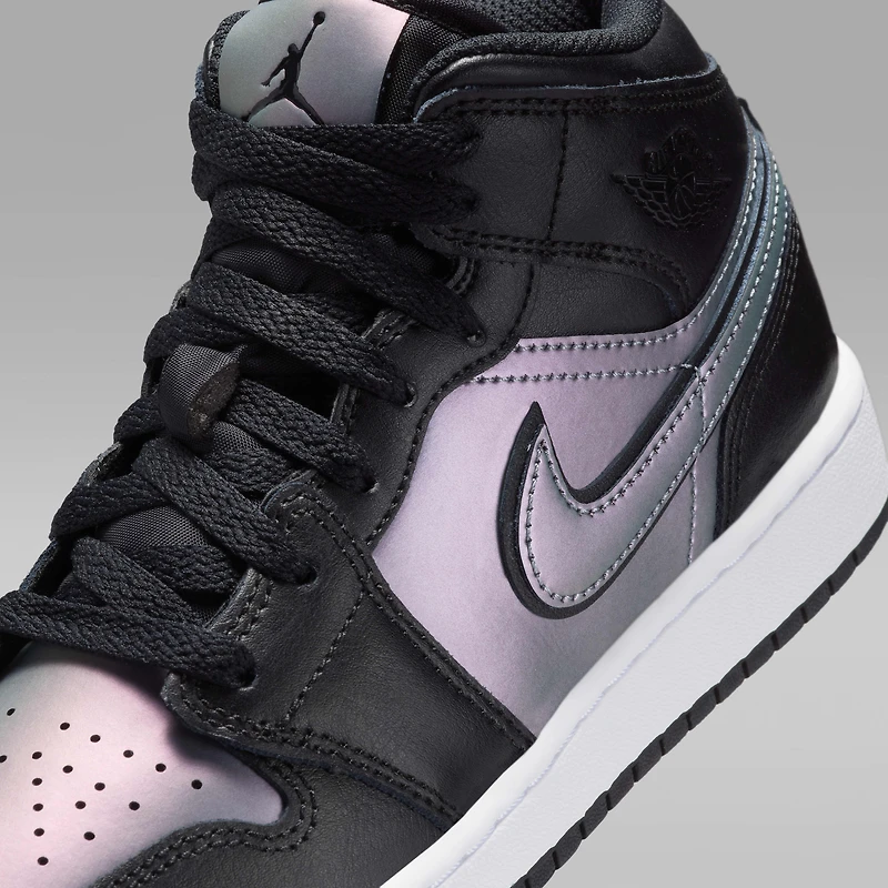 Air Jordan 1 Mid SE Big Kids' Shoes