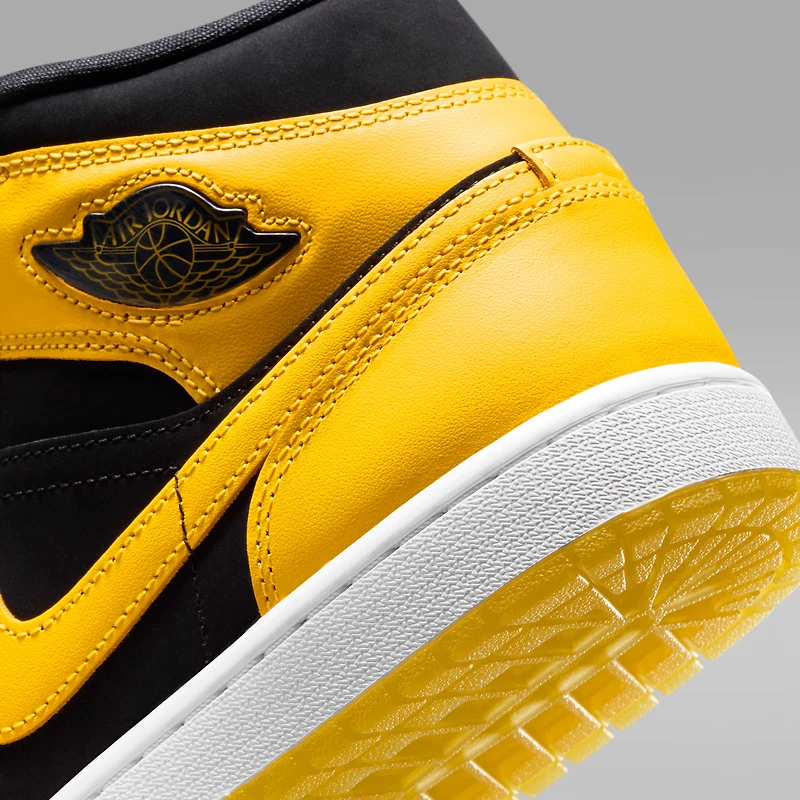 Air Jordan 1 Mid SE Men's Shoes