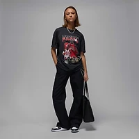Jordan Women's Oversized Short-Sleeve Graphic T-Shirt