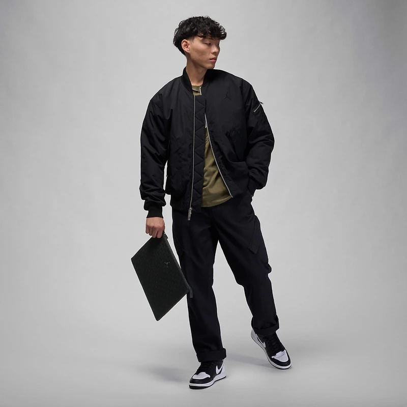 Jordan Monogram Pouch (1 L)