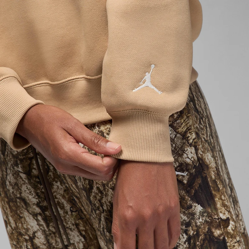 Jordan Brooklyn Fleece Women's Realtree Crew-Neck Sweatshirt