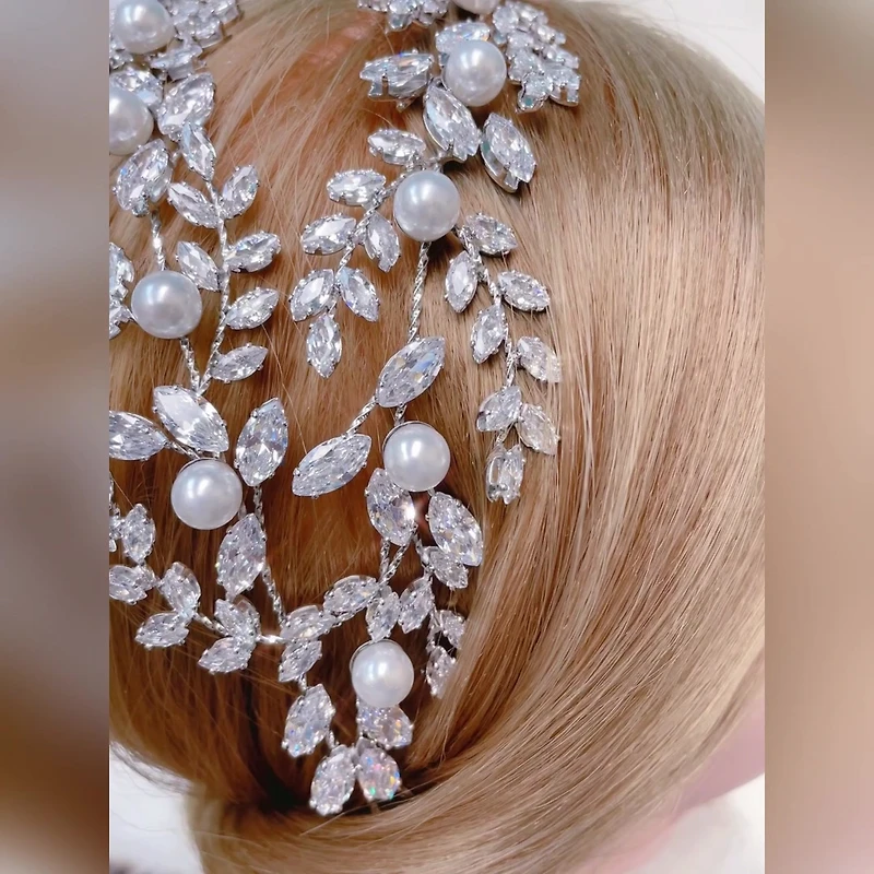 Bridal Silver Pearl Cubic Zirconia Headband 145826