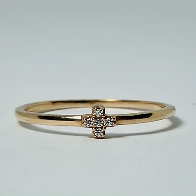 10kt Gold CZ Clover Ring