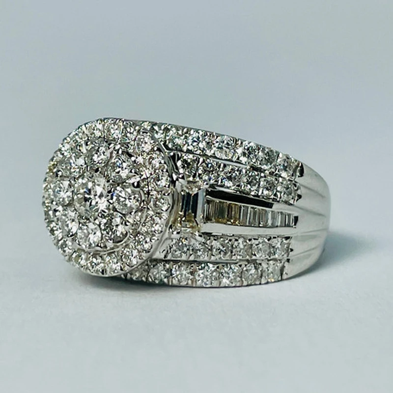 14kt White Gold 2.00ct Engagement Ring
