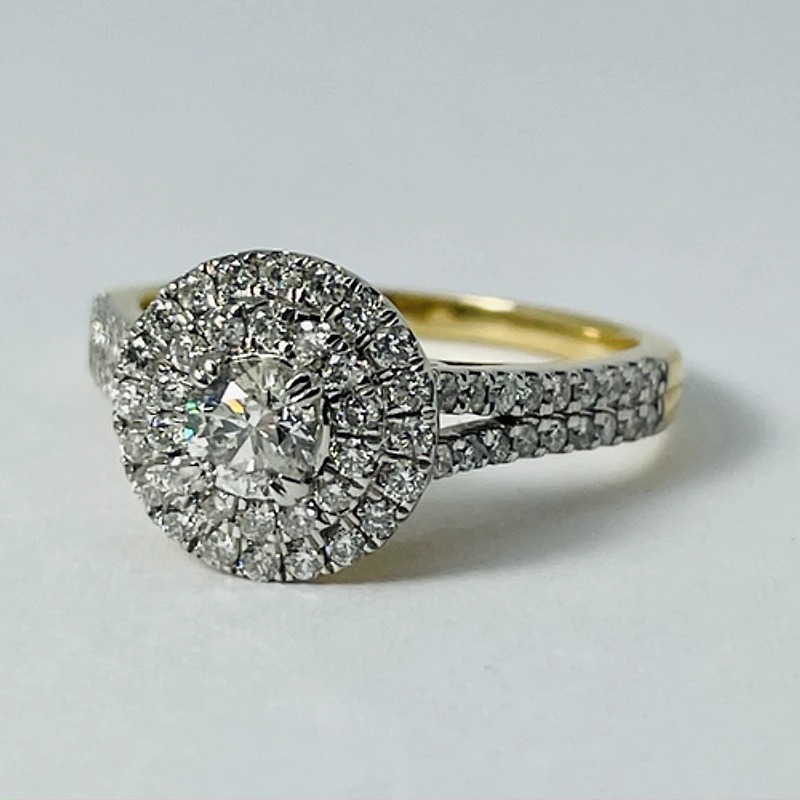 14kt Gold Diamond Engagement Ring Set
