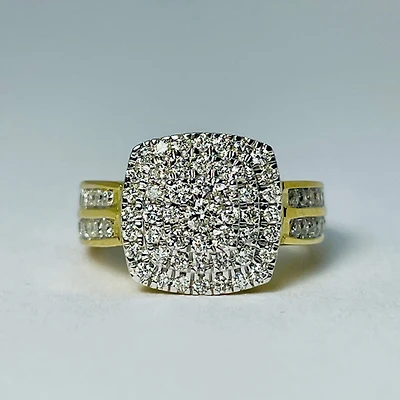 10kt Gold 1.00ctw Diamond Engagement Ring