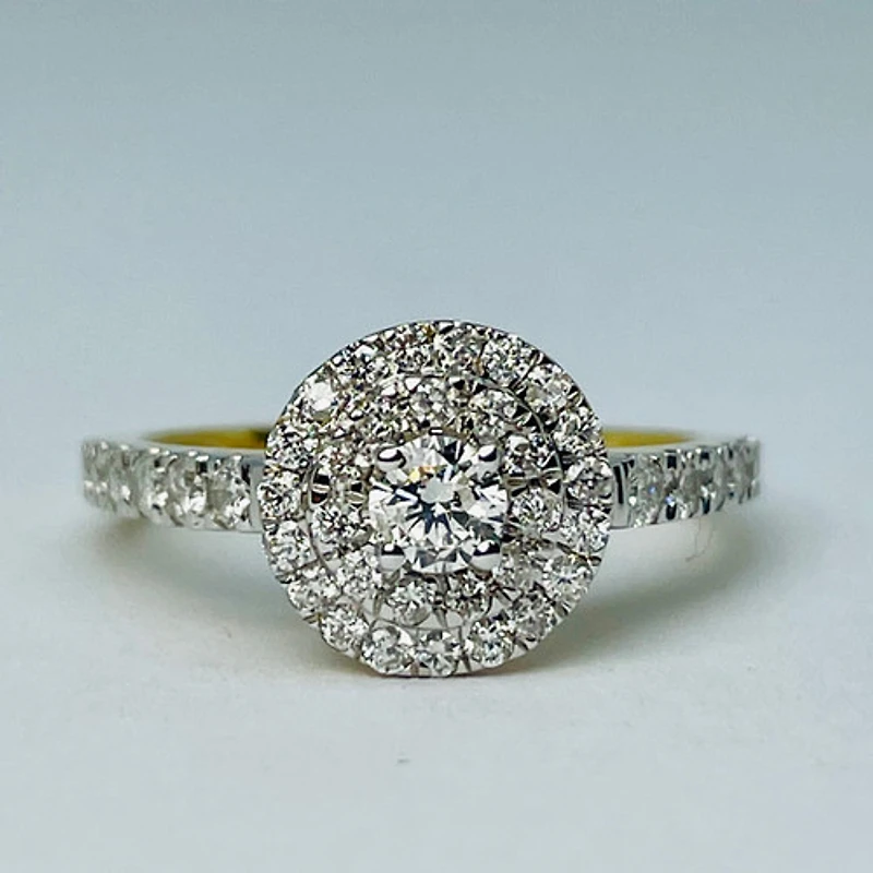 10kt Gold 1.00ctw Diamond Engagement Ring Set