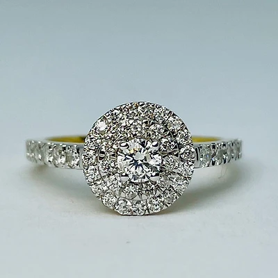 10kt Gold 1.00ctw Diamond Engagement Ring Set