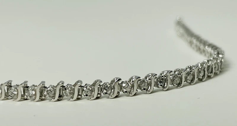 10kt White Gold 1.00ctw Diamond Tennis Bracelet