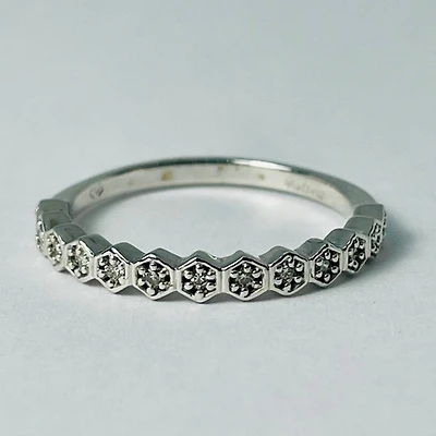10kt White Gold Diamond Hexagonal Band