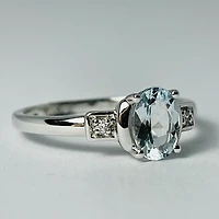 10kt White Gold Aquamarine & Diamond Ring