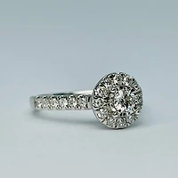 10kt White Gold 1.00ct Diamond Engagement Ring Set