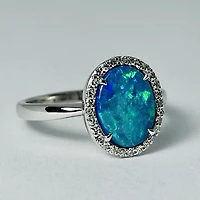 10kt White Gold Opal & Diamond Ring