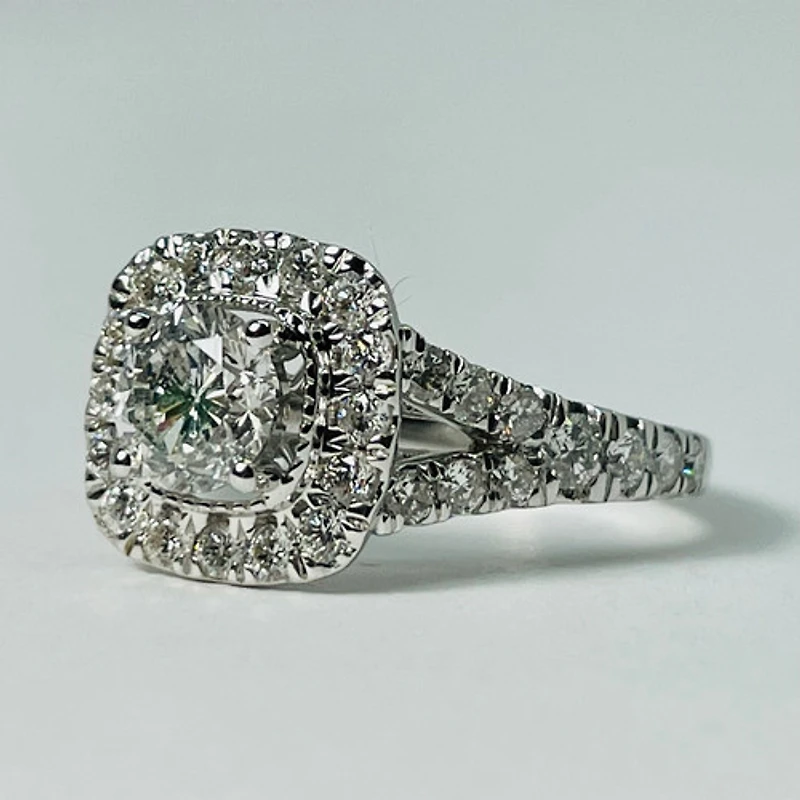 14kt White Gold 2.00ctw Diamond Halo Engagement Ring Set