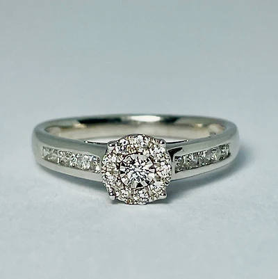 14kt White Gold 0.50ctw Diamond Engagement Ring Set