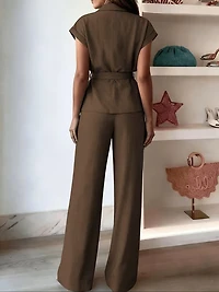 Sleeveless Collar Front Detail top
