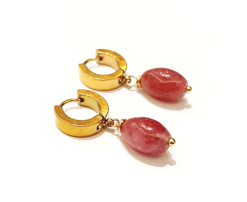 Strawberry Quartz Earring