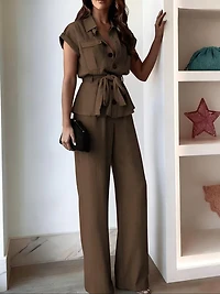 Sleeveless Collar Front Detail top