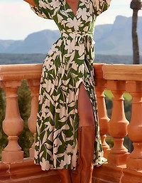 Elegant Floral Print Maxi Dress with Tie Waist