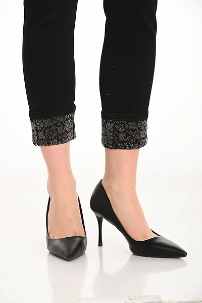 Ankle-Length Embellished Hem Jeans