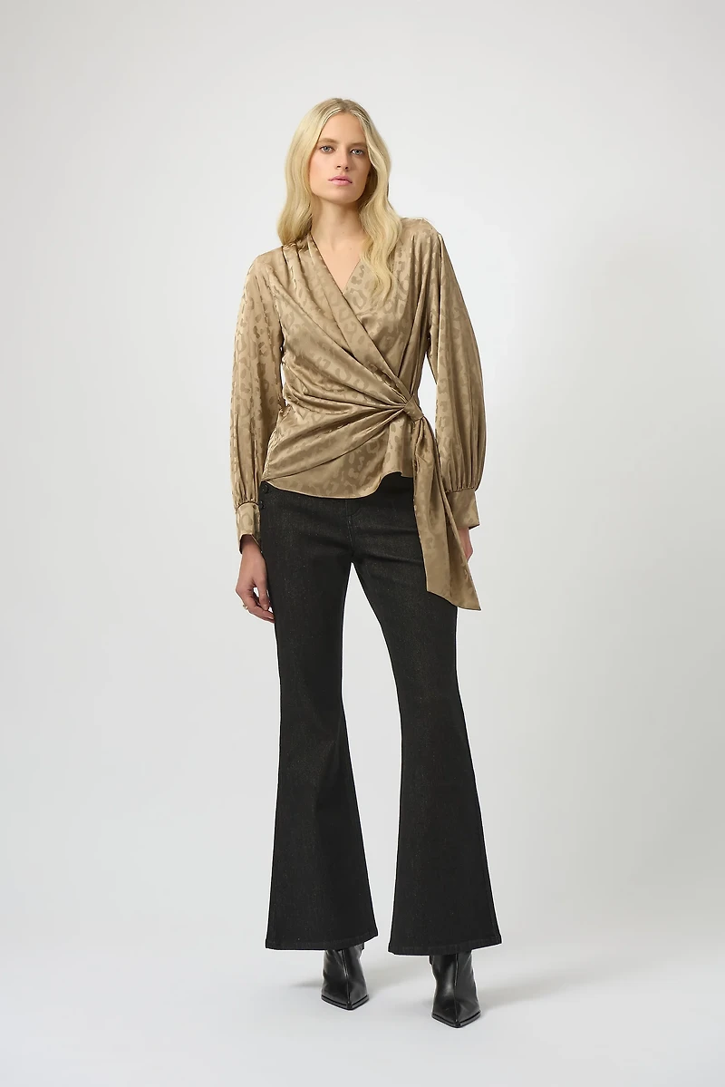 Leopard Pattern V-Neckline Top