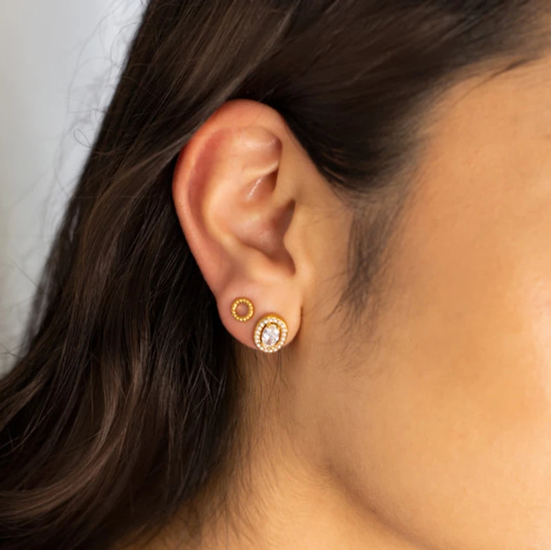 Pearl Gem Round Studs