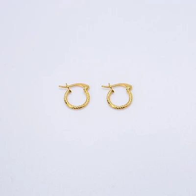 Basic Twisted Hoops
