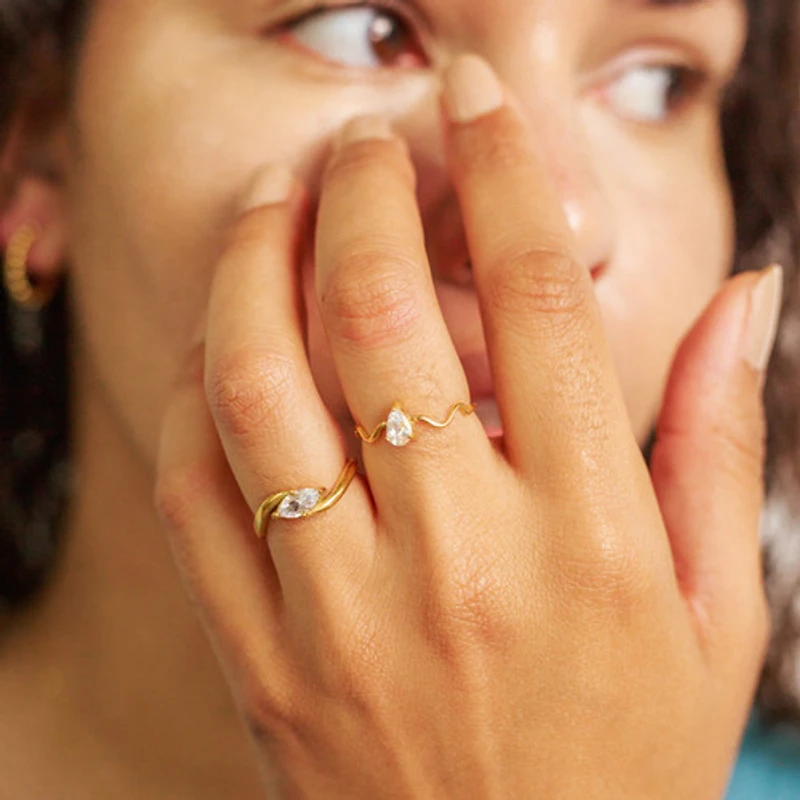 Waved Gem Ring