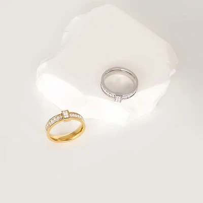 Statement Gems Ring