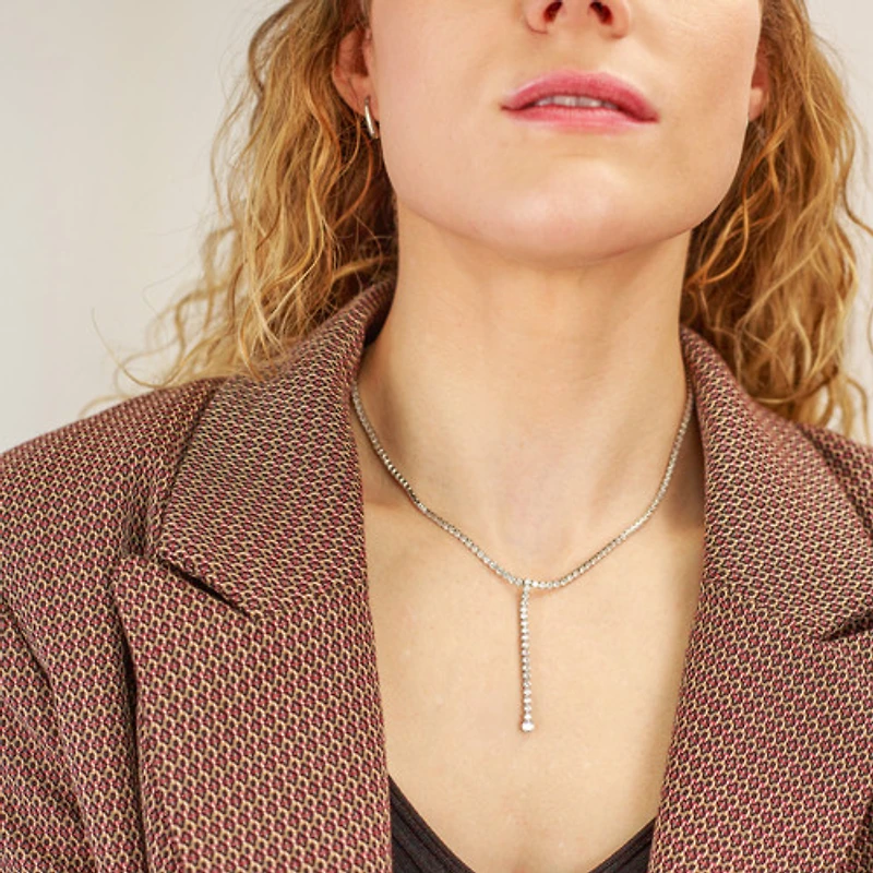 Glamour V-neck Necklace