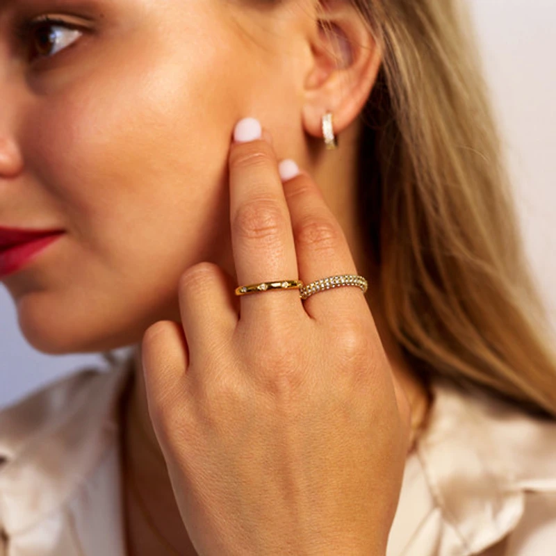 Gem Around Ring