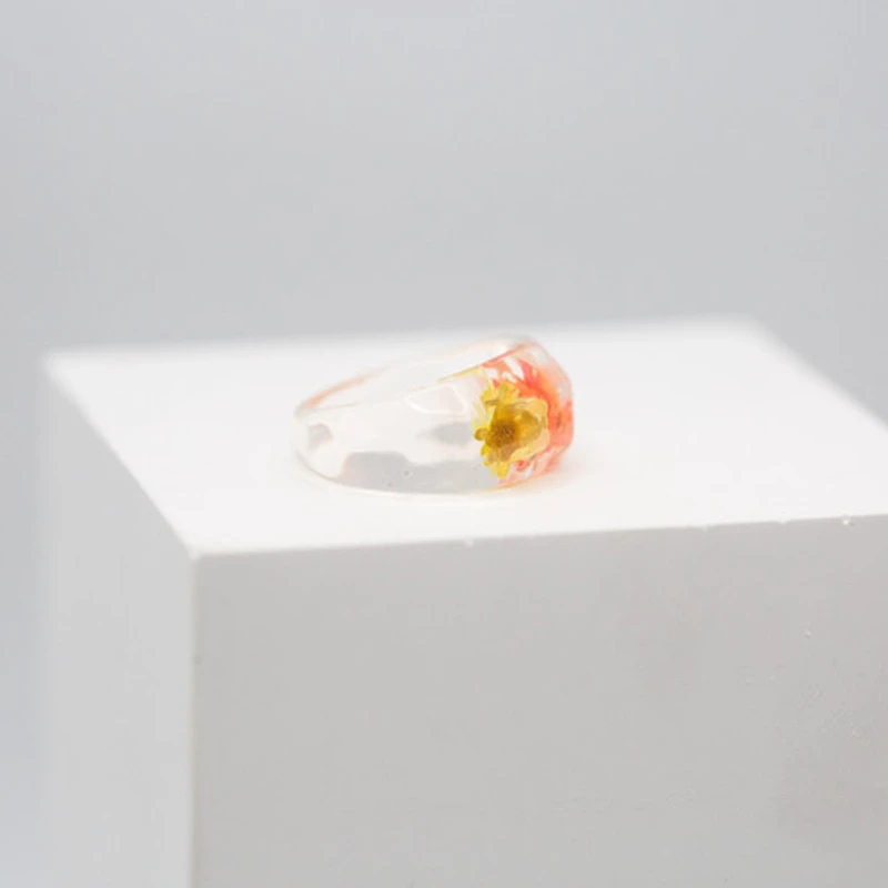 Dried Flower Resin Ring (Multicolor)