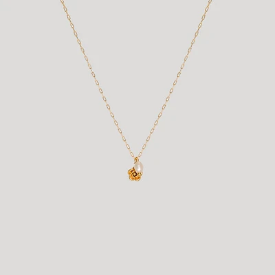 Gold Rose Pearl Necklace