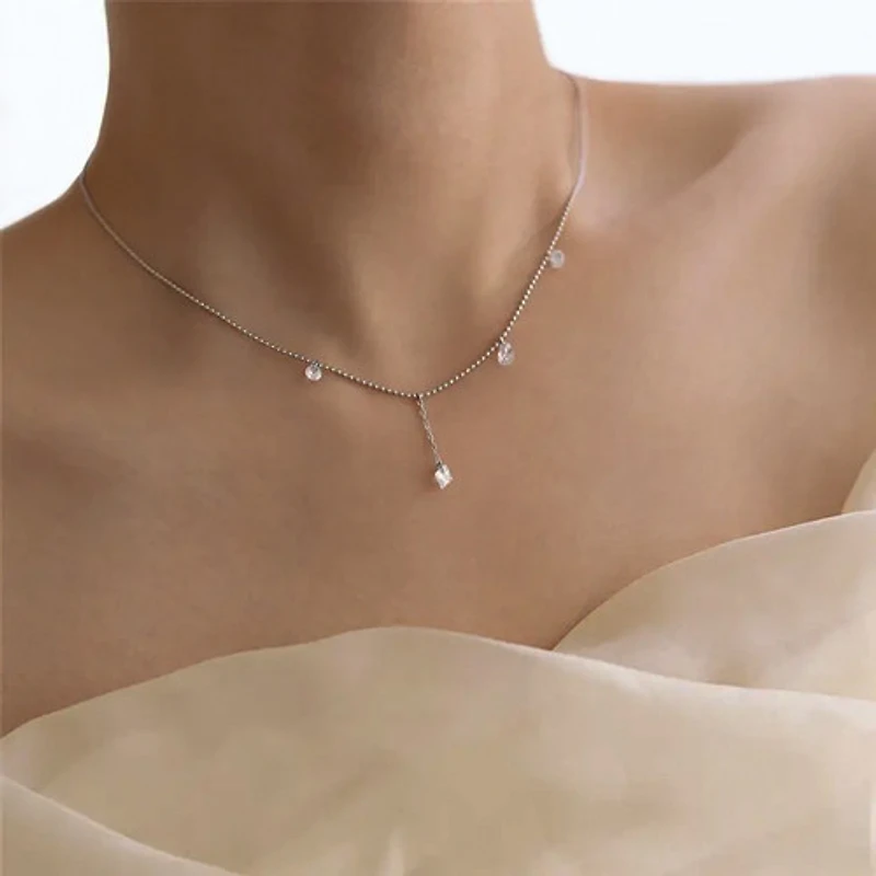 Asymmetrical Crystal Drop Necklace