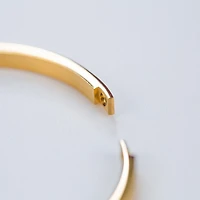Round Edge Gem Bangle Bracelet