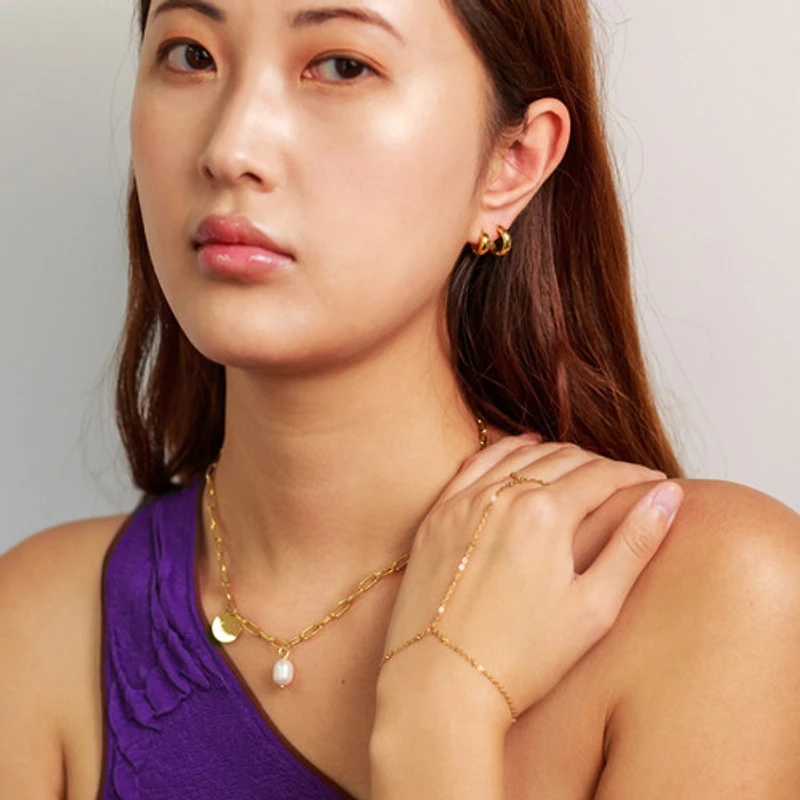 Gold Coin Pearl Necklace