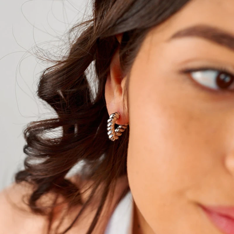 Steel Twisted Triangle Hoops