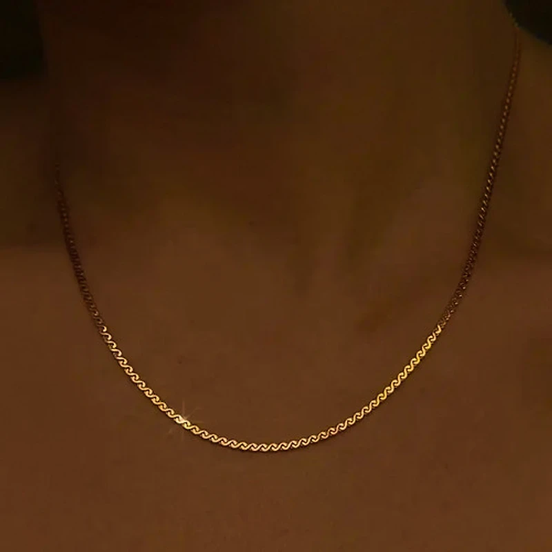 Dainty Shine Necklace