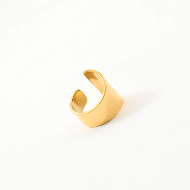 Front Closure Statement Ring