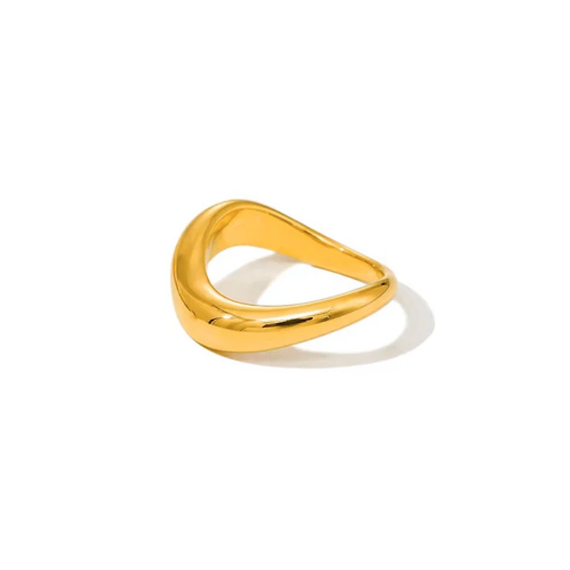 Thick Wavy Ring