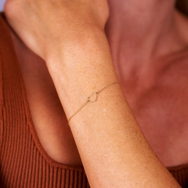 14k Solid Gold Heart Bracelet