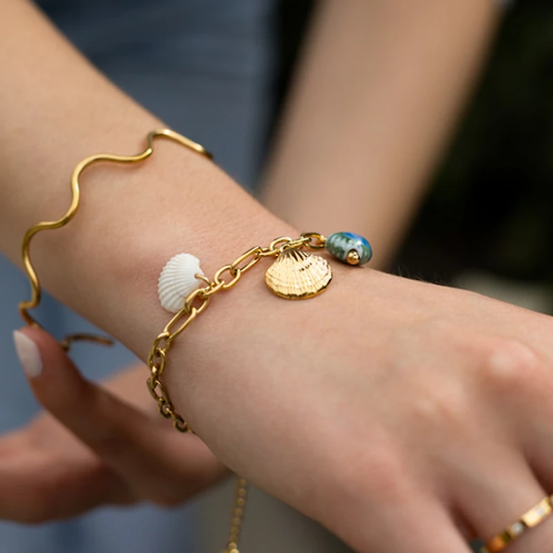 Gold Wired Wavy Bangle