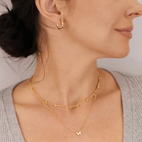 Interlocked Latch Mini Hoops