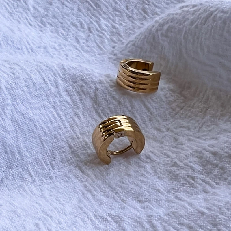 Grooved Pattern Hoops