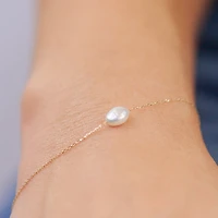Single Abstract Pearl Bracelet